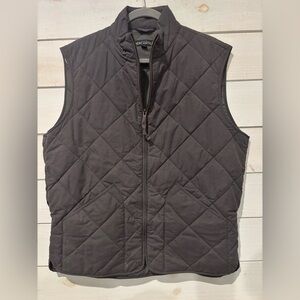 J. Crew Mercantile Charcoal Quilted Vest in size women’s Large .Great condition!